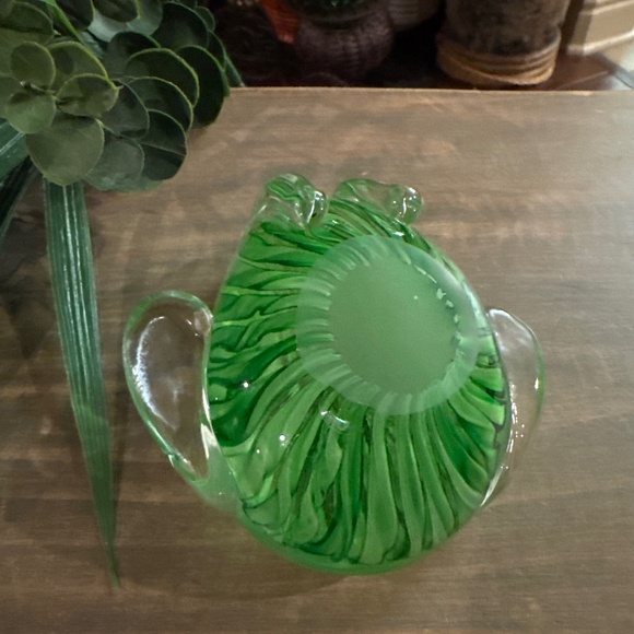 Frog Art Glass Paperweight Clear Green Red Eyes 4.5" Amphibian Toad Murano Style - Picture 5 of 7